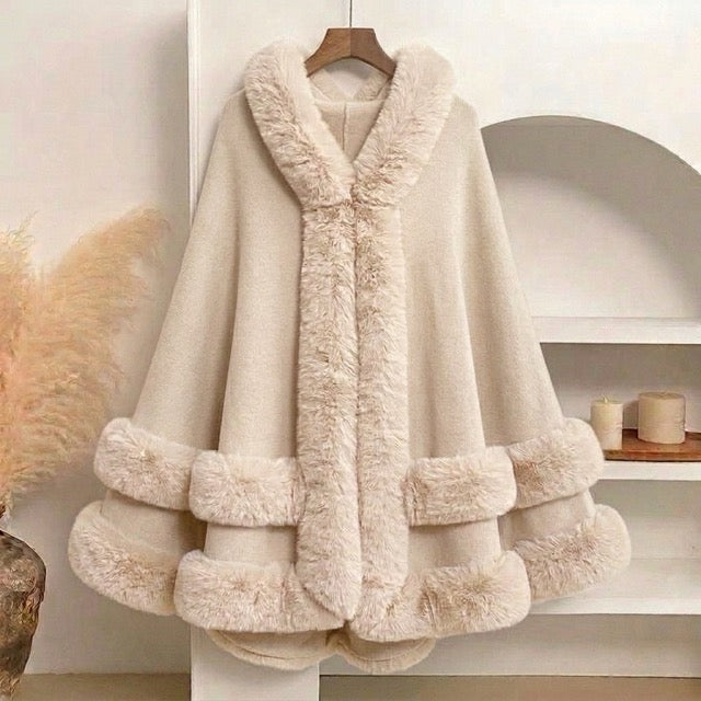 Fluffig huvponcho, beige