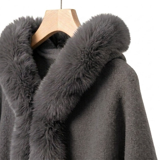 Fluffig huvponcho